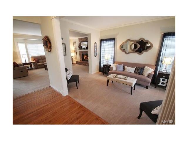 129 Arabian Path, Saint Peters, MO 63376 photo 3