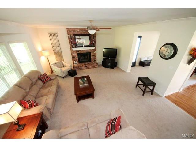 129 Arabian Path, Saint Peters, MO 63376 photo 9