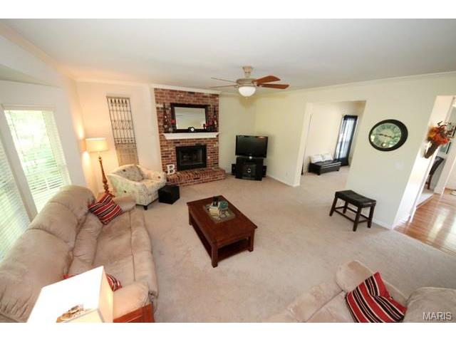 129 Arabian Path, Saint Peters, MO 63376 photo 7