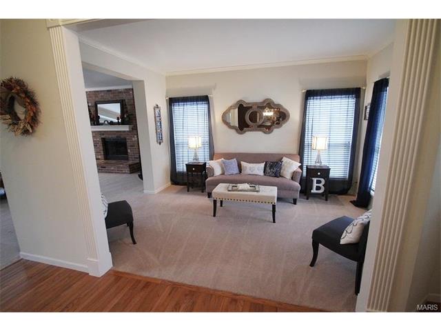 129 Arabian Path, Saint Peters, MO 63376 photo 4