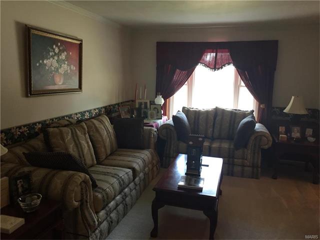 1241 Dorne Dr, Ballwin, MO 63021 photo 5