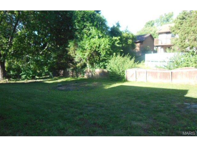 607 Riverside Dr, Saint Charles, MO 63304 photo 19