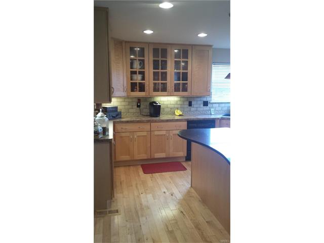 2 Fair Count Ct, O'fallon, MO 63368 photo 3