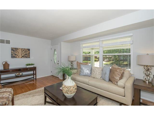 615 Twigwood Dr, Ballwin, MO 63021 photo 5
