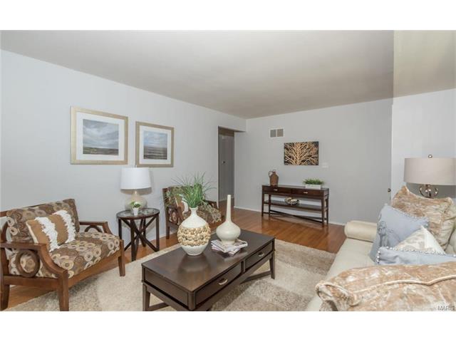 615 Twigwood Dr, Ballwin, MO 63021 photo 6