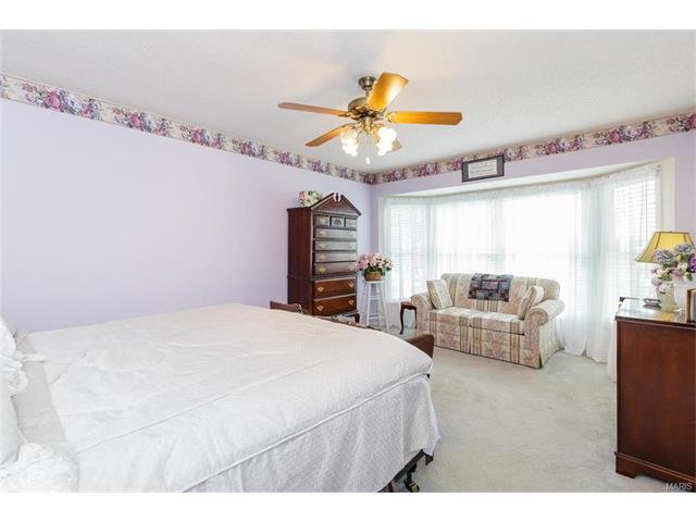 2146 Ingalls Cir, O'fallon, MO 63368 photo 13