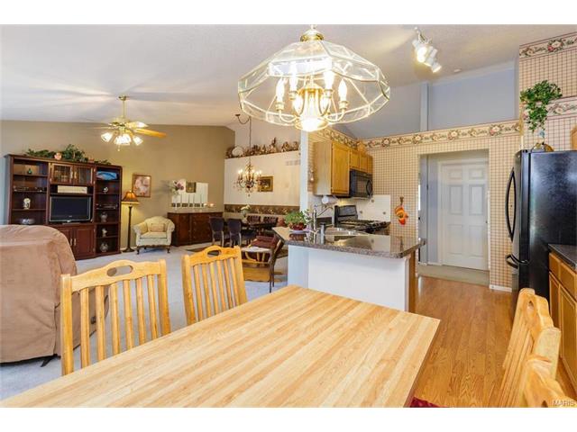 2146 Ingalls Cir, O'fallon, MO 63368 photo 34