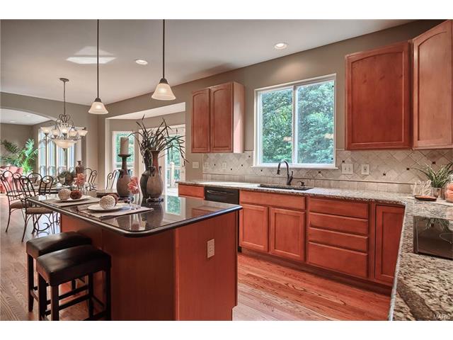 32 Eliot Ct, O'fallon, MO 63366 photo 9