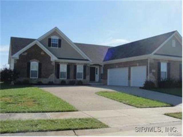 3429 Chippewa Dr, Belleville, IL 62221 photo 1
