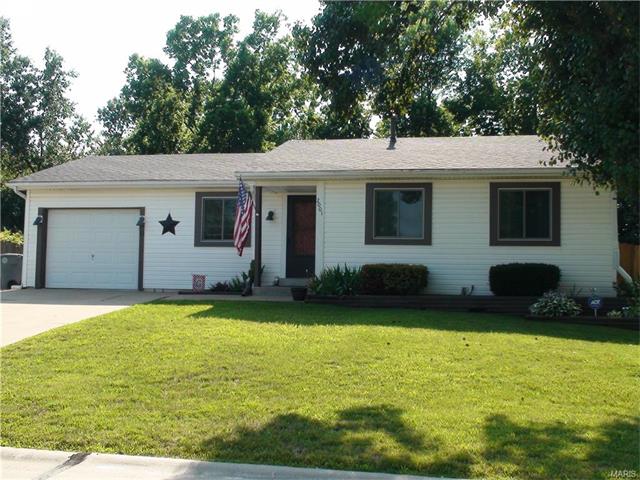 2001 Winter Hill Dr, O'fallon, MO 63366 photo 1