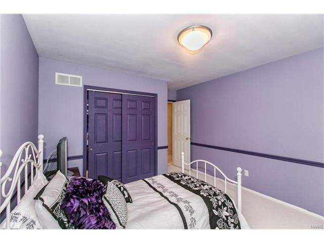 15517 Chequer Dr, Chesterfield, MO 63017 photo 33