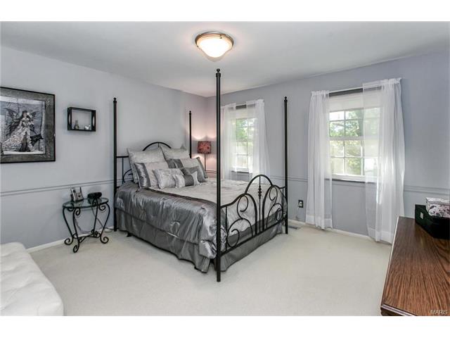 15517 Chequer Dr, Chesterfield, MO 63017 photo 29