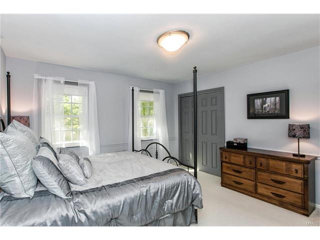 15517 Chequer Dr, Chesterfield, MO 63017 photo 30