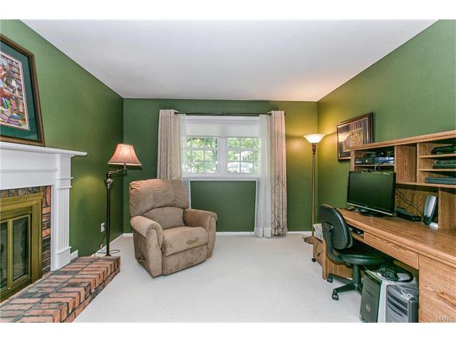 15517 Chequer Dr, Chesterfield, MO 63017 photo 24