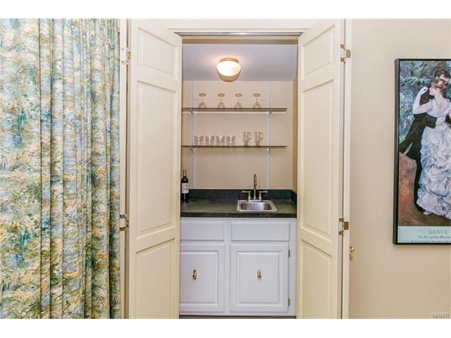 15517 Chequer Dr, Chesterfield, MO 63017 photo 18