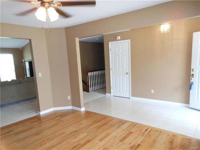 1024 Turtle Creek Dr, O'fallon, MO 63366 photo 5
