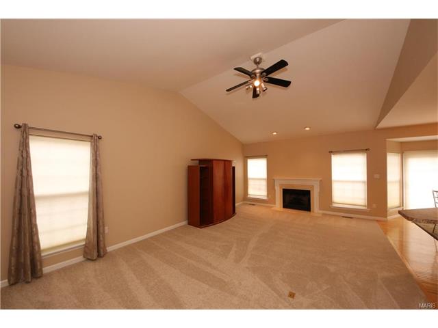 79 Eagle Cove Pl, Saint Charles, MO 63303 photo 7