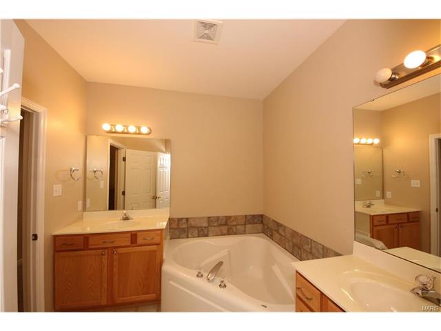 79 Eagle Cove Pl, Saint Charles, MO 63303 photo 15