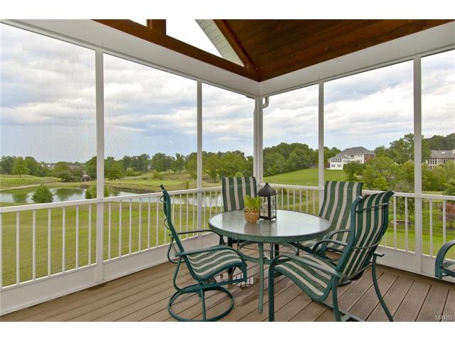 34 Rathfarnum Ln, Weldon Spring, MO 63304 photo 3