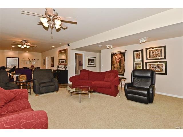 34 Rathfarnum Ln, Weldon Spring, MO 63304 photo 42