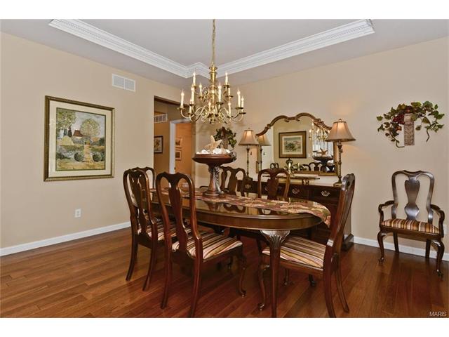 34 Rathfarnum Ln, Weldon Spring, MO 63304 photo 8