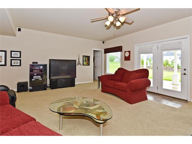 34 Rathfarnum Ln, Weldon Spring, MO 63304 photo 40