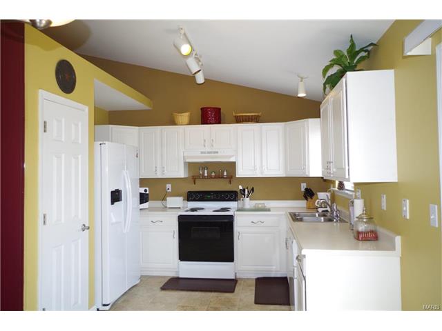 1410 Great Warrior, O'fallon, MO 63366 photo 3