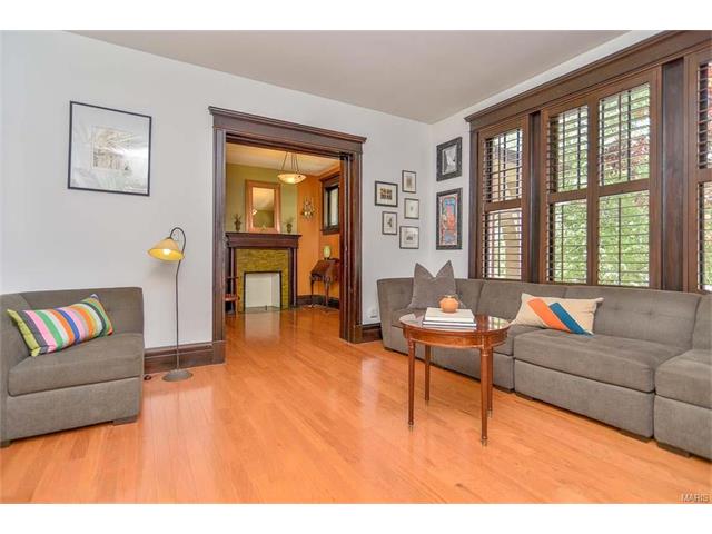 3670 Castleman Ave, Saint Louis, MO 63110 photo 6