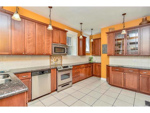 3670 Castleman Ave, Saint Louis, MO 63110 photo 12