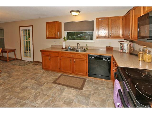 310 Bristol Pl, O'fallon, MO 63366 photo 10