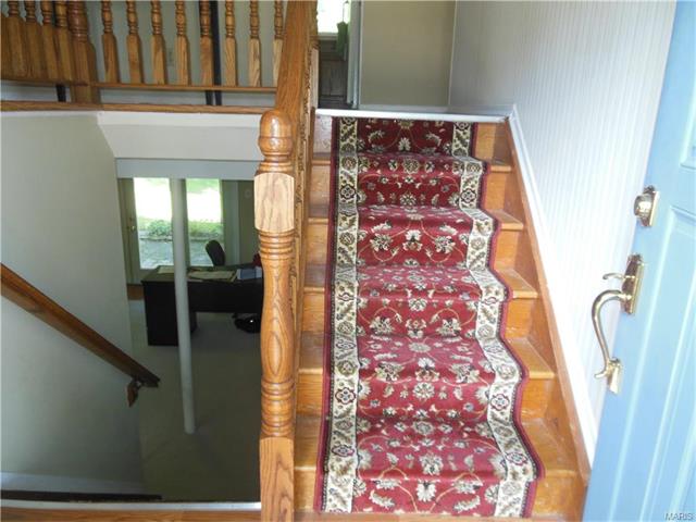 935 Brookvale Ter, Ballwin, MO 63021 photo 16