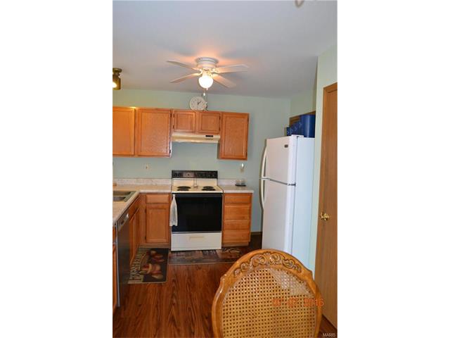 633 Sundance, O'fallon, MO 63368 photo 9