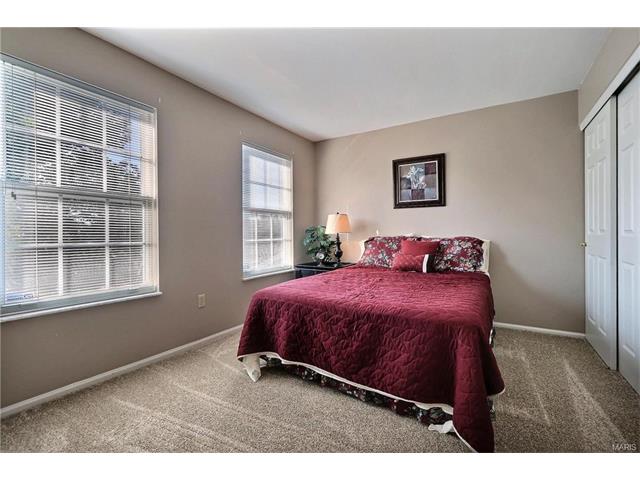 16764 Hickory Crest Dr, Wildwood, MO 63011 photo 15