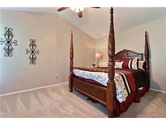 16764 Hickory Crest Dr, Wildwood, MO 63011 photo 11