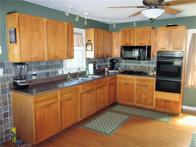 276 Lower St, Augusta, MO 63332 photo 12