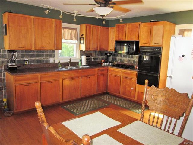 276 Lower St, Augusta, MO 63332 photo 13