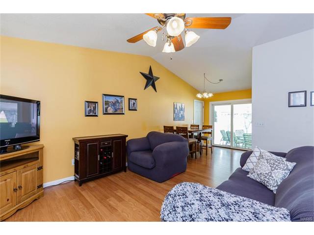 1369 Wagon Wheel Trl, O'fallon, MO 63366 photo 3