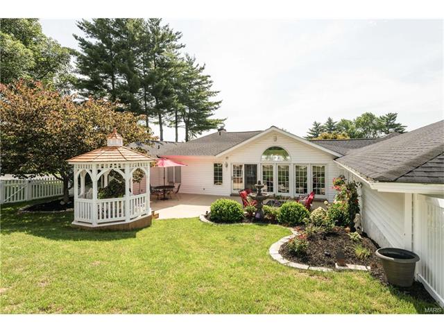 6 Lochhaven Ln, Ballwin, MO 63021 photo 5