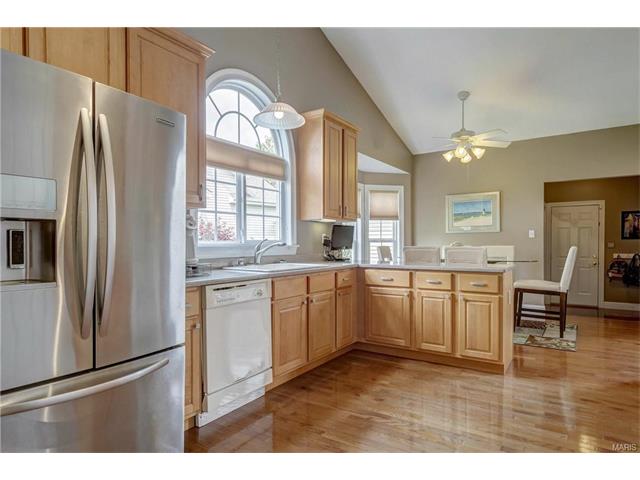 740 Thunder Hill Dr, O'fallon, MO 63368 photo 7