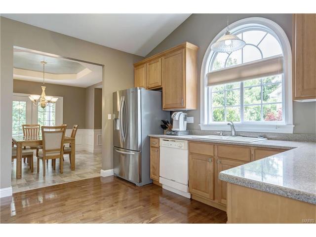 740 Thunder Hill Dr, O'fallon, MO 63368 photo 5