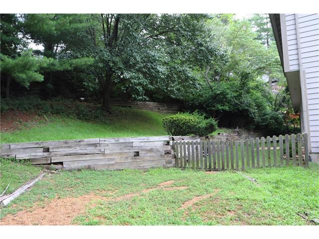 1408 Carriage Bridge Trl, Ballwin, MO 63021 photo 22