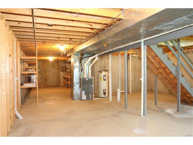 1408 Carriage Bridge Trl, Ballwin, MO 63021 photo 19
