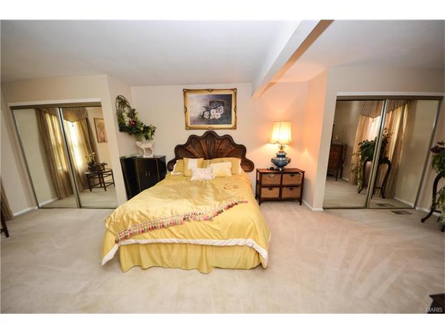 6421 Long Timber Dr, O'fallon, MO 63368 photo 18