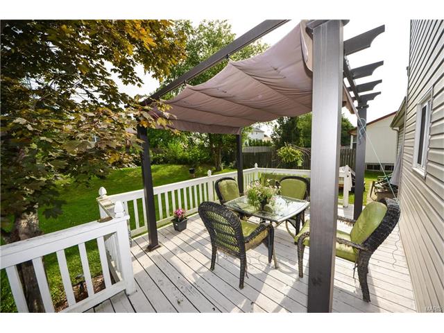 6421 Long Timber Dr, O'fallon, MO 63368 photo 5