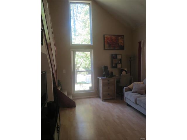 420 Applestone Dr, Ballwin, MO 63021 photo 3