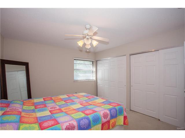 1220 Wicklow Rd #F, Ballwin, MO 63021 photo 14