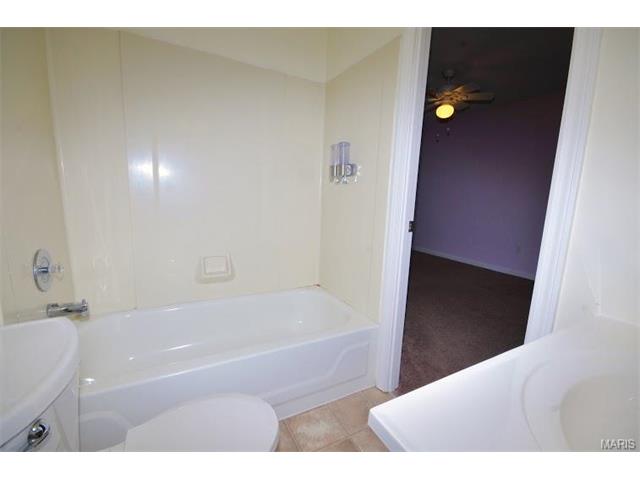 2413 Amarillo, O'fallon, MO 63368 photo 7