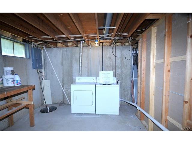 2413 Amarillo, O'fallon, MO 63368 photo 14