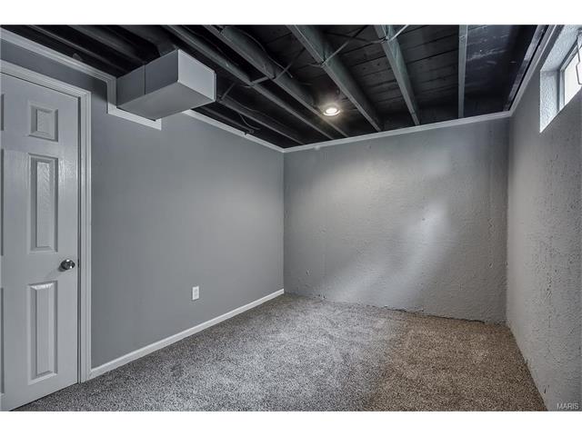 7148 Sharp Ave, Saint Louis, MO 63116 photo 20