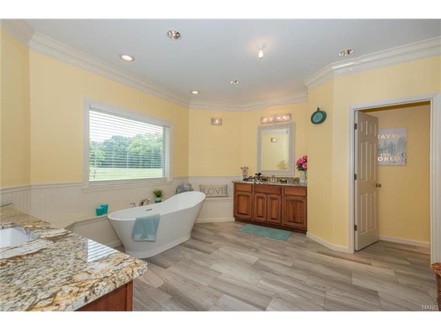 810 Stonecastle Ct, O'fallon, MO 63366 photo 33